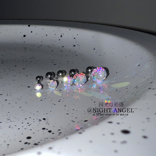 日韩爆闪炫彩AB彩钛钢耳骨钉耳蜗钉巨闪亮钻夸张耳钉细针螺丝拧扣