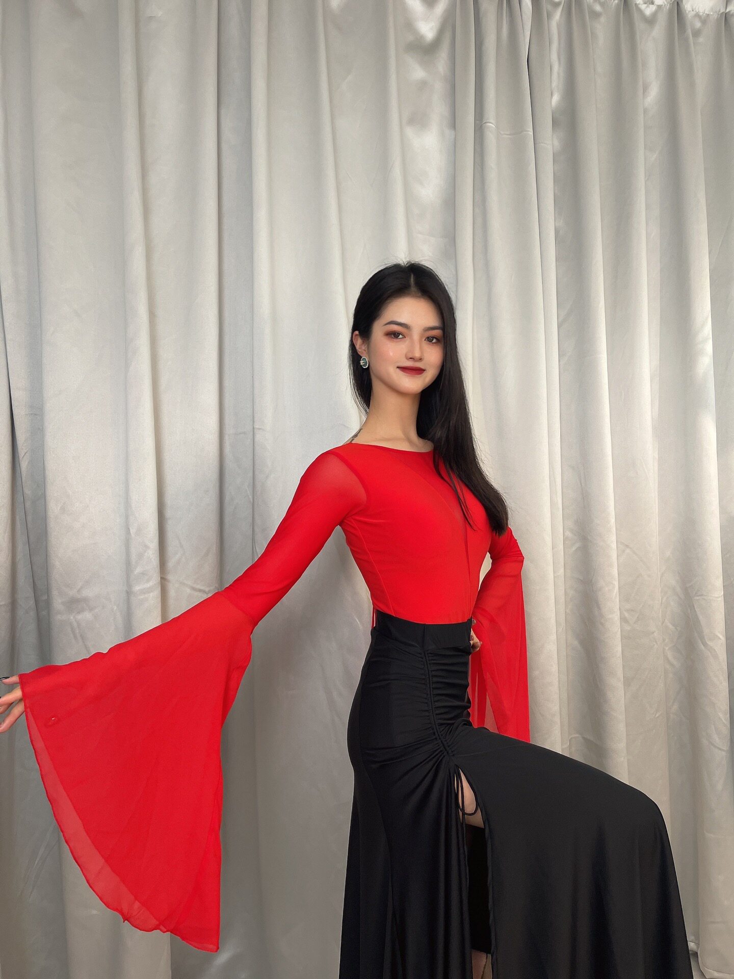 懒猫tm罗曼蒂克经典网纱喇叭袖高端摩登舞服跳舞练功服成人艺考服