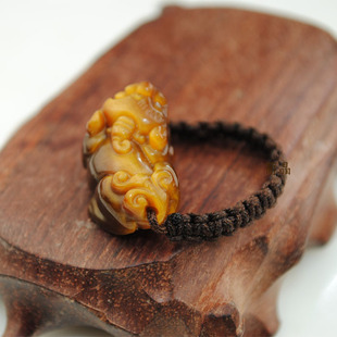 天然黄虎眼石貔貅戒指 黄虎眼石皮丘戒面 黄虎貔貅指环