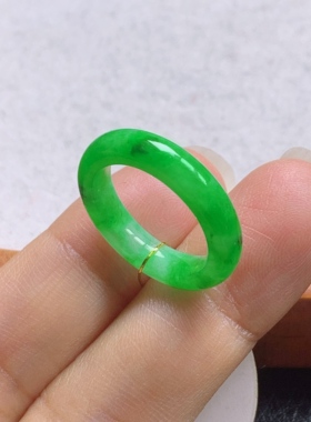 8.9号缅甸天然A货翡翠 T1160 内径15.5-4.2-3.4mm 满阳绿戒指