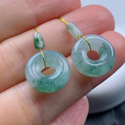 缅甸天然A货翡翠 T1075 取其一19.7/14.2/5.1mm 冰飘花甜甜圈一对
