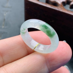 3.3mm 13号缅甸天然A货翡翠 内径17 冰飘绿意境棉戒指 T893