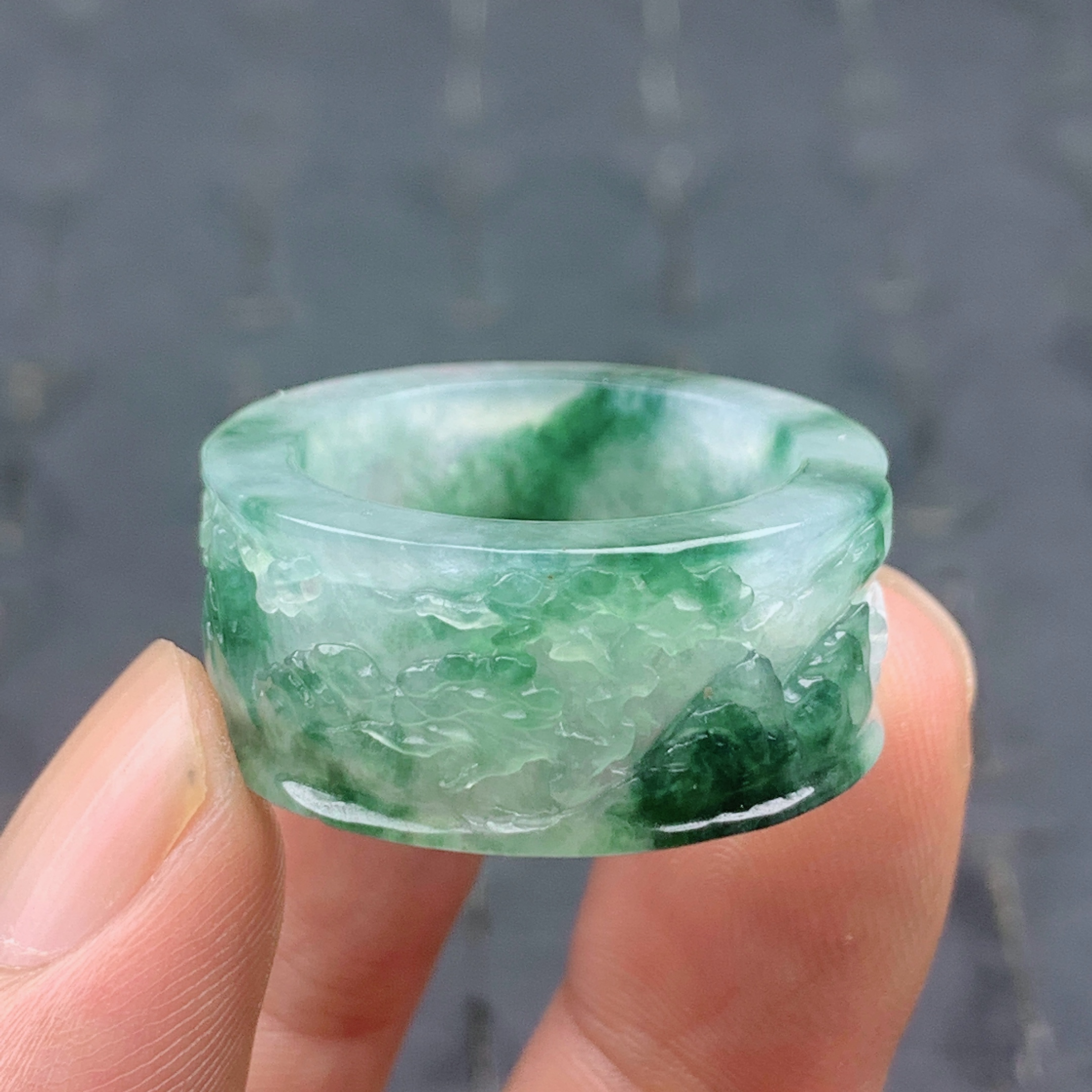 #26号缅甸天然A货21.3mm  冰起胶飘绿花山水翡翠扳指男扳指 T241