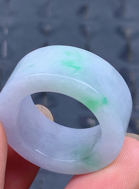 25号缅甸天然A货翡翠，冰润春带彩扳指，内径20.9/12/5mm 1538