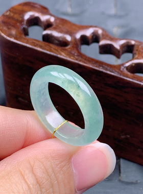 15号缅甸天然A货翡翠 T815 内径17.6/5.3/3.3mm  冰晴飘绿戒指
