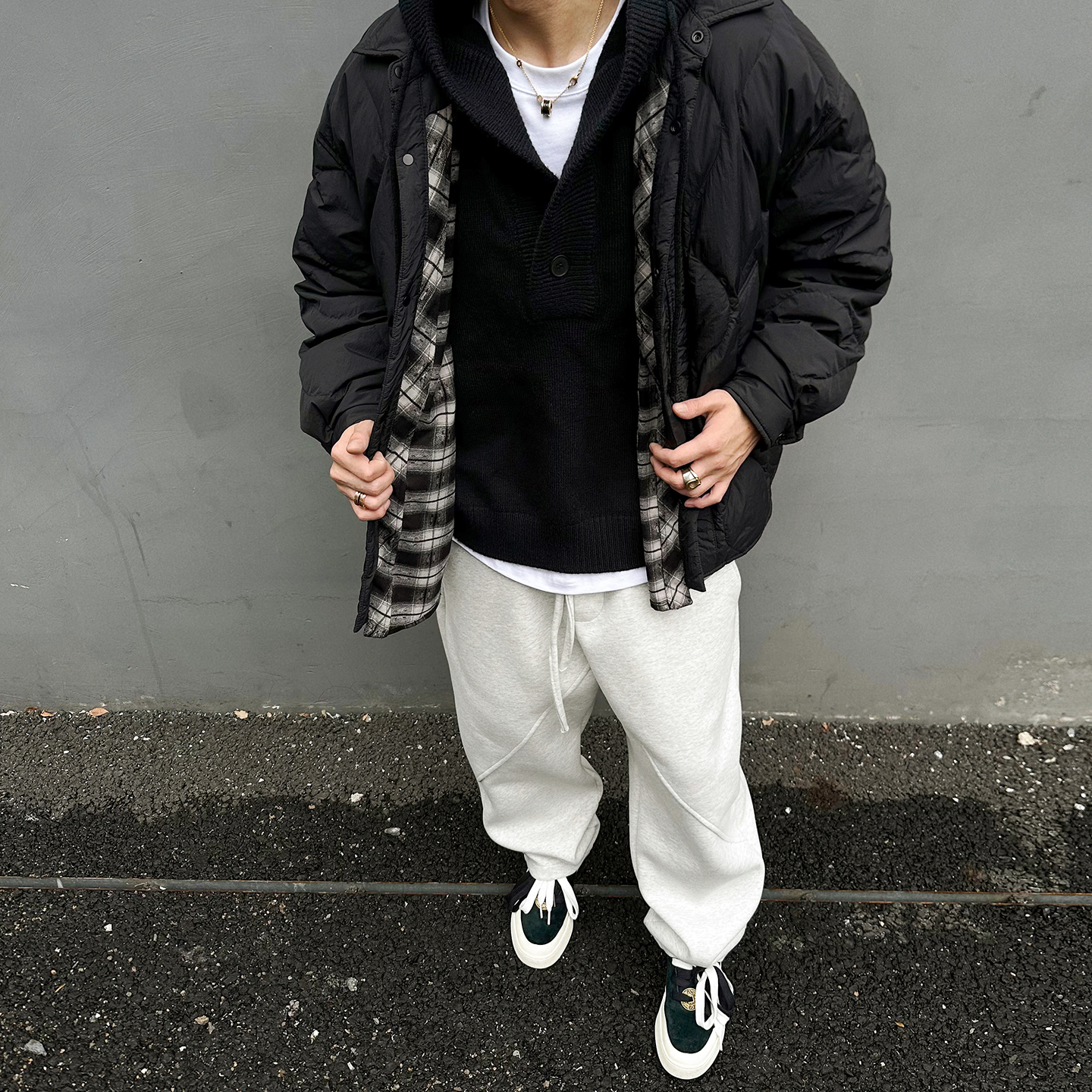 假两件羽绒服男女轻薄翻领菱形