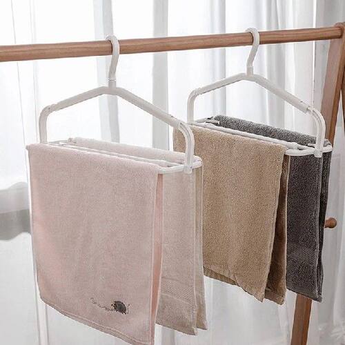 【Plastic Clothes Hanger With Clip Space Saving Scalable