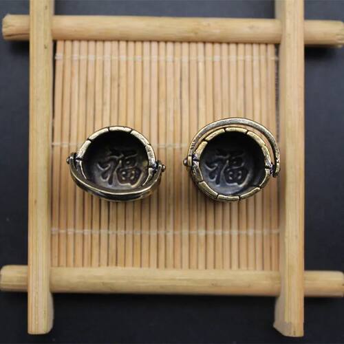 Small Crafts Mini Vintage Copper Bucket Lucky Keychain