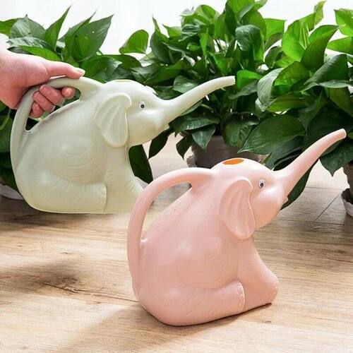 2026 Cute Plastic Elephant Shape Watering Pot Can Plant