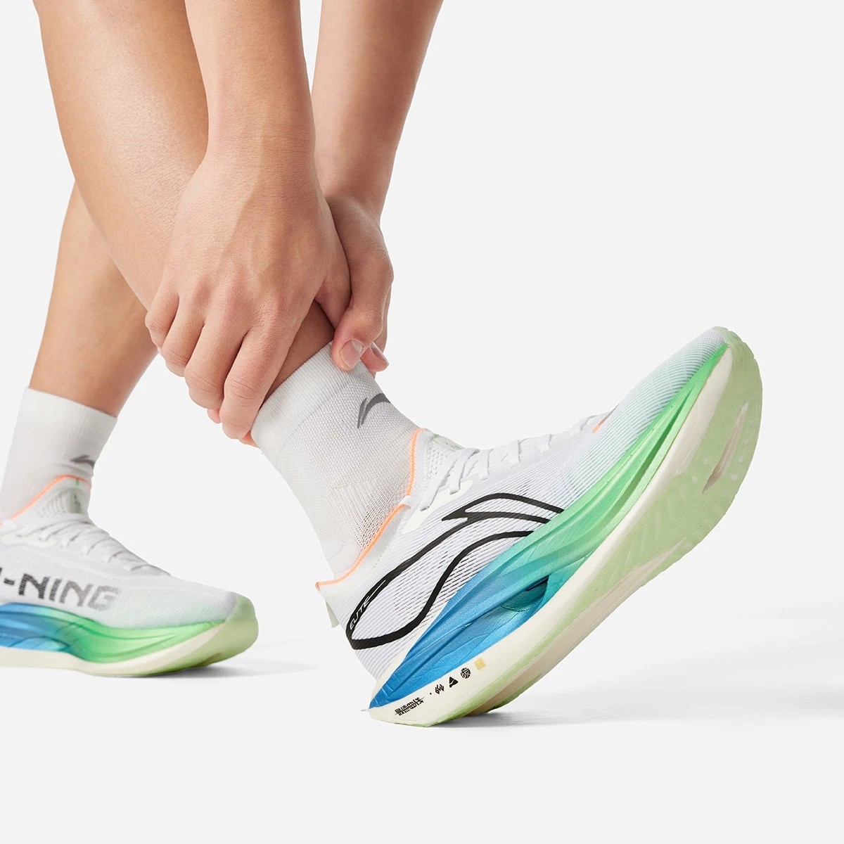 李宁飞电5 ELITE跑步鞋男子䨻丝轻量高回弹竞速比赛运动鞋ARMV003