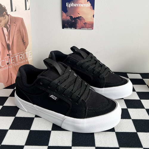 新款板鞋美式高街黑色鞋子男鞋 增高面包鞋情侣透气春季休闲鞋女