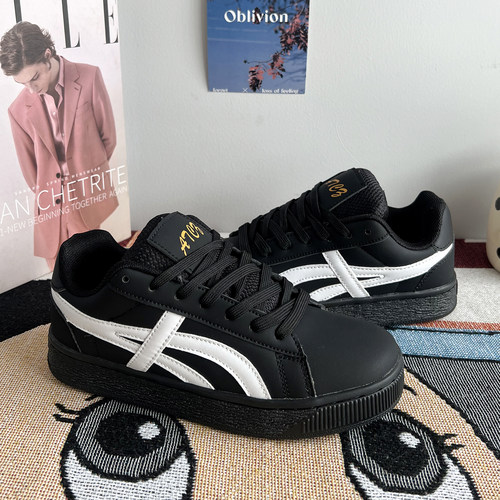 黑色鞋子男鞋休闲百搭春季新款ins 增高面包鞋情侣美式板鞋女潮流