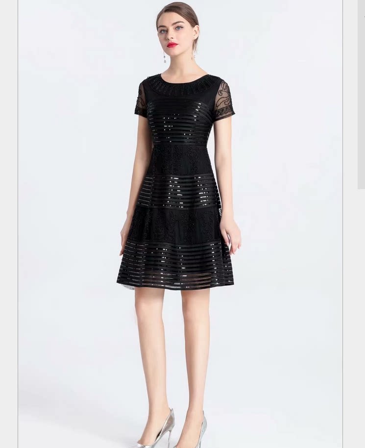 2019夏季新款中年連衣裙短袖釘珠亮片修身中裙婚宴媽媽裝禮服大碼在類目 女裝/女士精品, 婚紗/旗袍/禮服, 禮服/晚裝中 - 來自Buy2taobao.com提供專業的淘寶代購服務