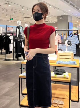 冰丝红色短袖T恤女港风上衣薄款2026新款时尚修身气质半袖针织衫