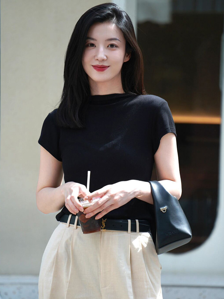 法式气质黑色半高领冰丝针织短袖t恤女夏季正肩紧身短款显瘦上衣