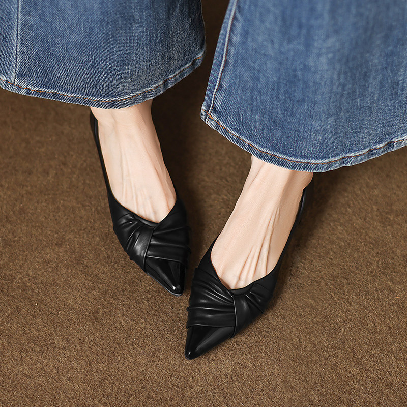 浅口绝美通勤小单鞋女2025新款软皮女鞋春秋瓢鞋不累脚尖头平底鞋,女鞋,浅口单鞋,淘宝优惠券,粉丝福利购,淘宝优惠卷