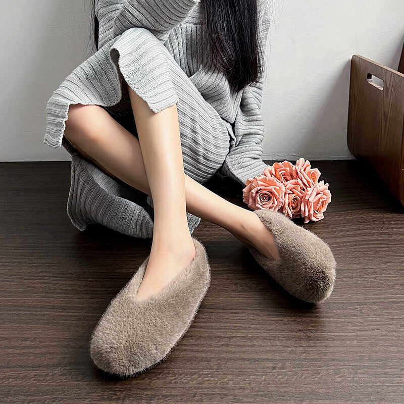 33-43毛毛鞋女秋冬季外穿2026年新款加绒平底气质保暖韩版单鞋女