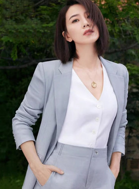 气质显瘦七分袖小西装套装