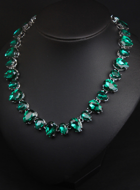 欧美时尚绿色水滴宝石女气质百搭