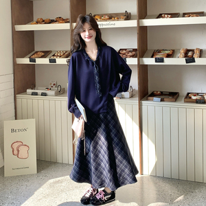 26新款 藏青色格子裙两件套33005-P170-K278图片