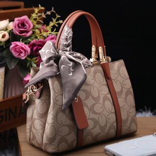 香港品牌包包女2025新款 复古真皮百搭单肩斜挎手提包托特包包 时尚