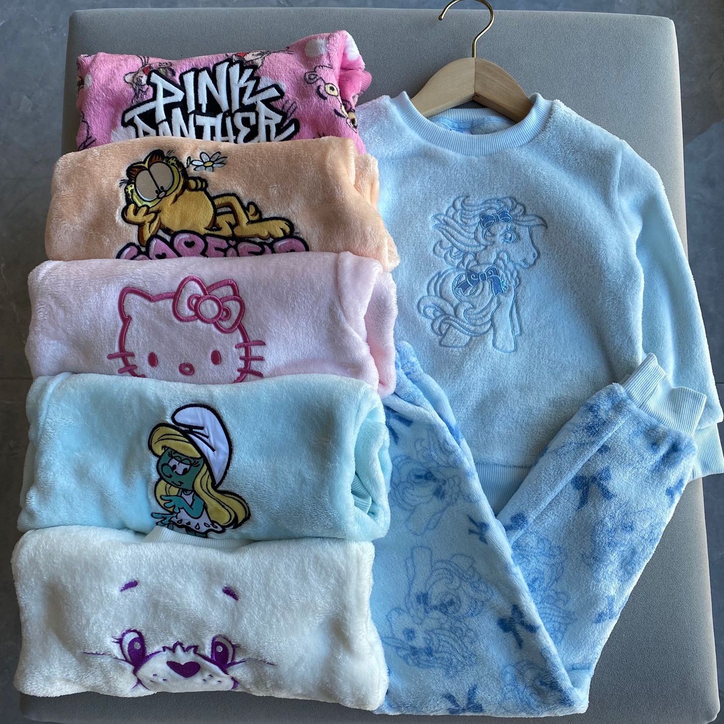 外贸原单秋冬装女童小中大童珊瑚绒长袖上衣长裤暖睡衣家居服套装