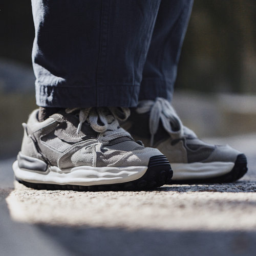 马登溶解底复古休闲运动鞋