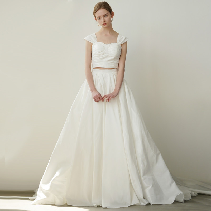 设计师原创实拍两件套分体甜美蓬蓬新娘婚纱户外森系个性写真轻纱