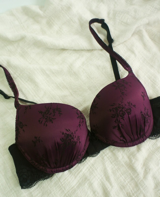o欧美原单聚拢加厚绣花深紫色蕾丝棉罩杯文胸少女内衣bra75b75c