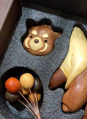 小浣熊冰冷森林飞宠环游记木质气球小熊猫原木风手作桌面装饰摆件