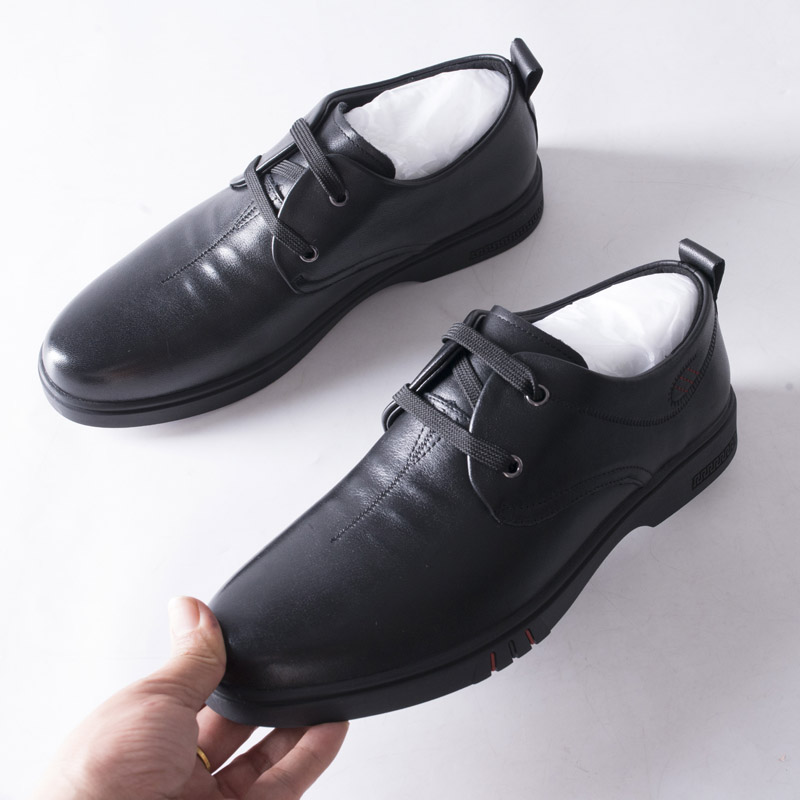 时尚休闲皮鞋通勤工装真皮鞋子黑