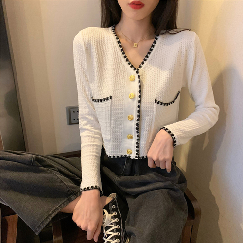 Real shot real price autumn new V-neck breasted small fragrant style knitted jacket cardigan