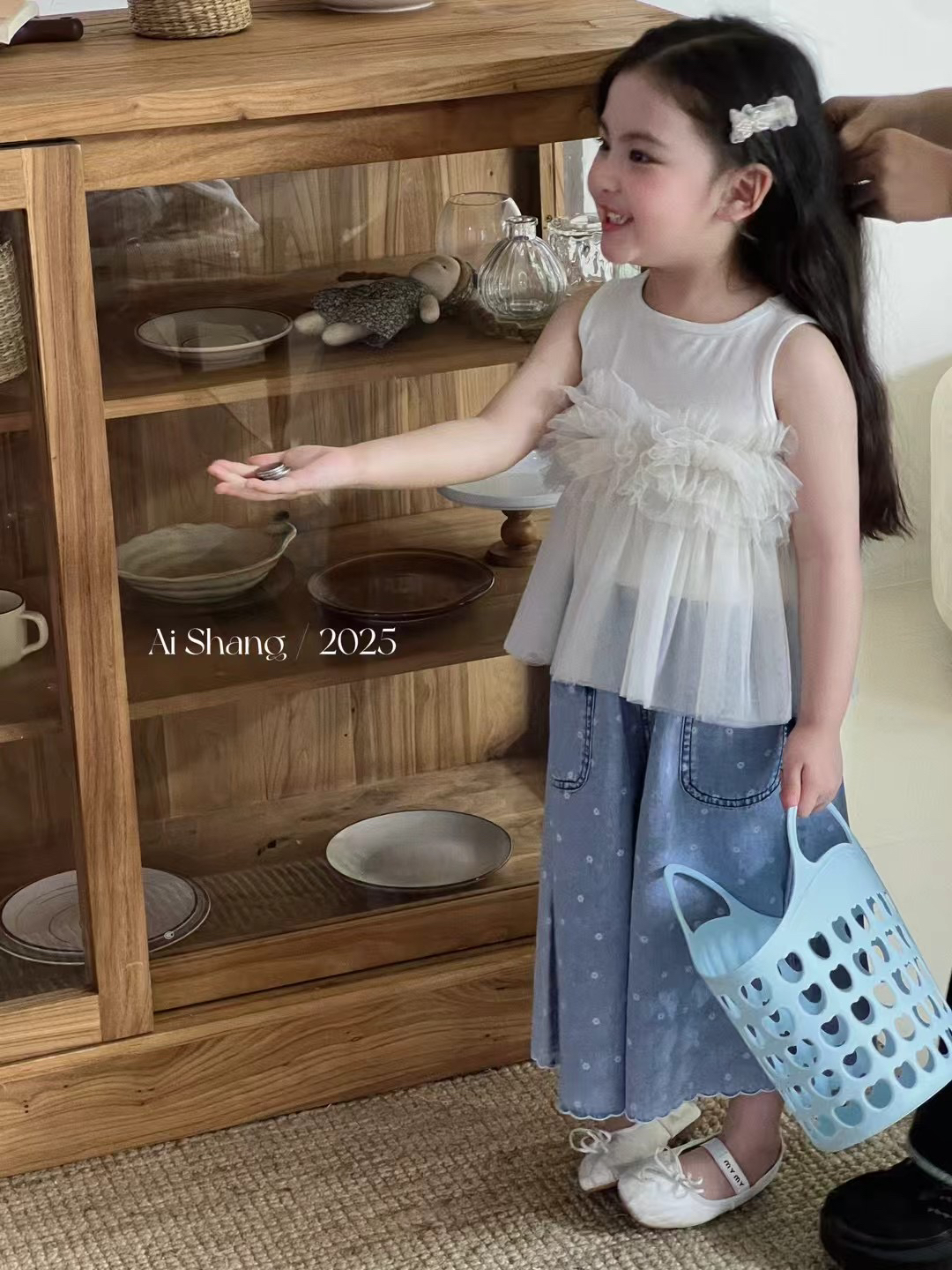 爱尚25231+2512～女童夏季网纱背心25新款女宝宝薄款牛仔九分裤子