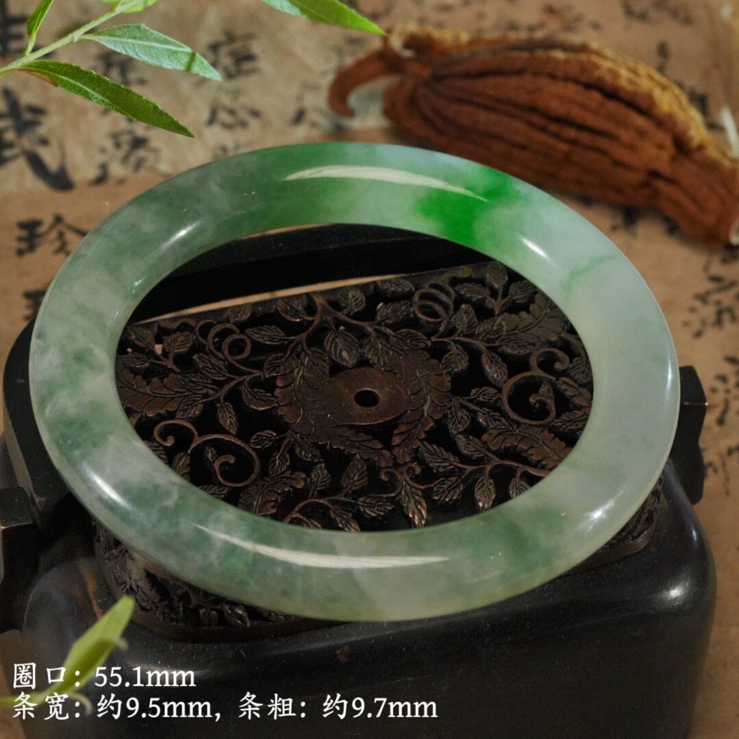 1238150-0lxt 天然缅甸A货细糯飘阳绿翡翠圆条手镯圈口55.1