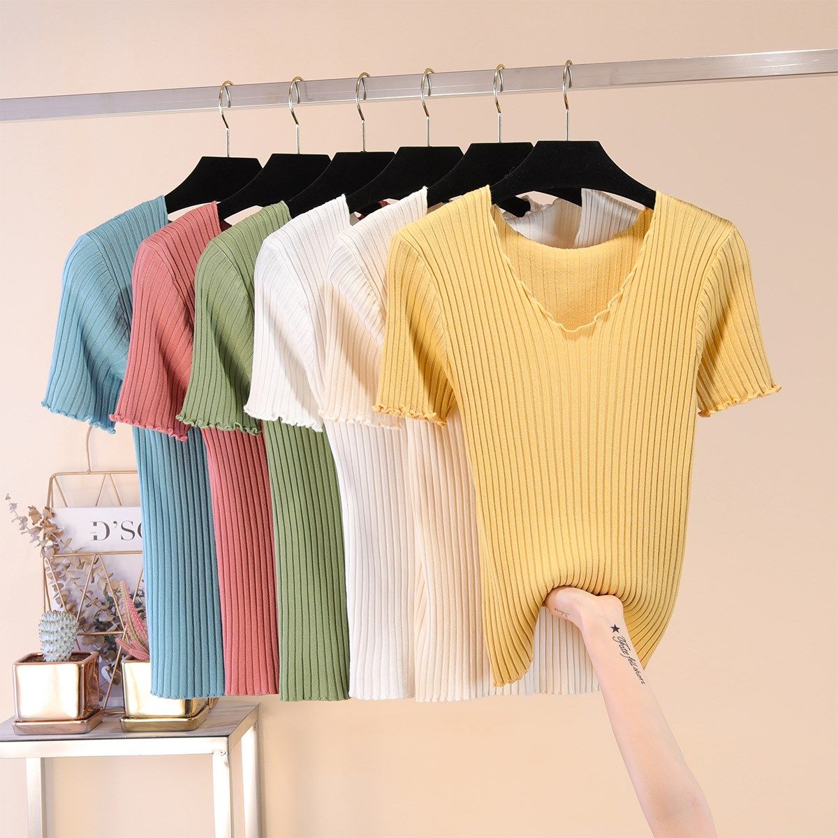 冰丝V领木耳短袖T恤女夏季新款韩版修身显瘦薄款纯色针织打底上衣|msdalam kategori Butik wanita / wanita, baju-T - dari Buy2taobao.com untuk memberikan perkhidmatan ejen Taobao profesional membeli