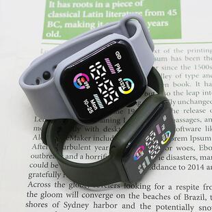 新款 女男女学生运动电子手表高颜值非智能跑步夜光方形电子表金华