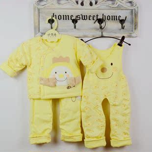 Coffret cadeau pour bébé - Vêtements + Accessoires - Ref 1965430 Image 14