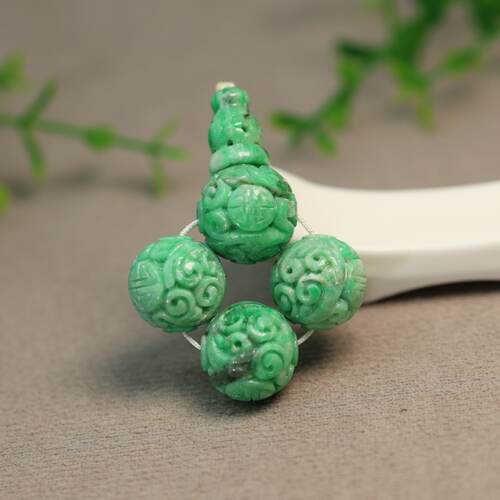 翡翠团寿龙纹雕花珠子三通佛头