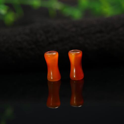 一对红色天然老玛瑙路路通