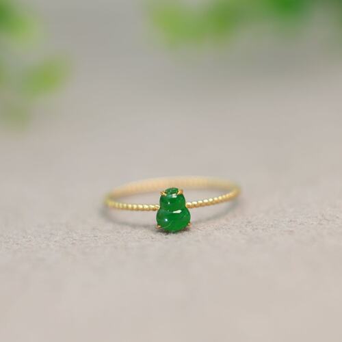 辣绿天然A货翡翠葫芦戒指