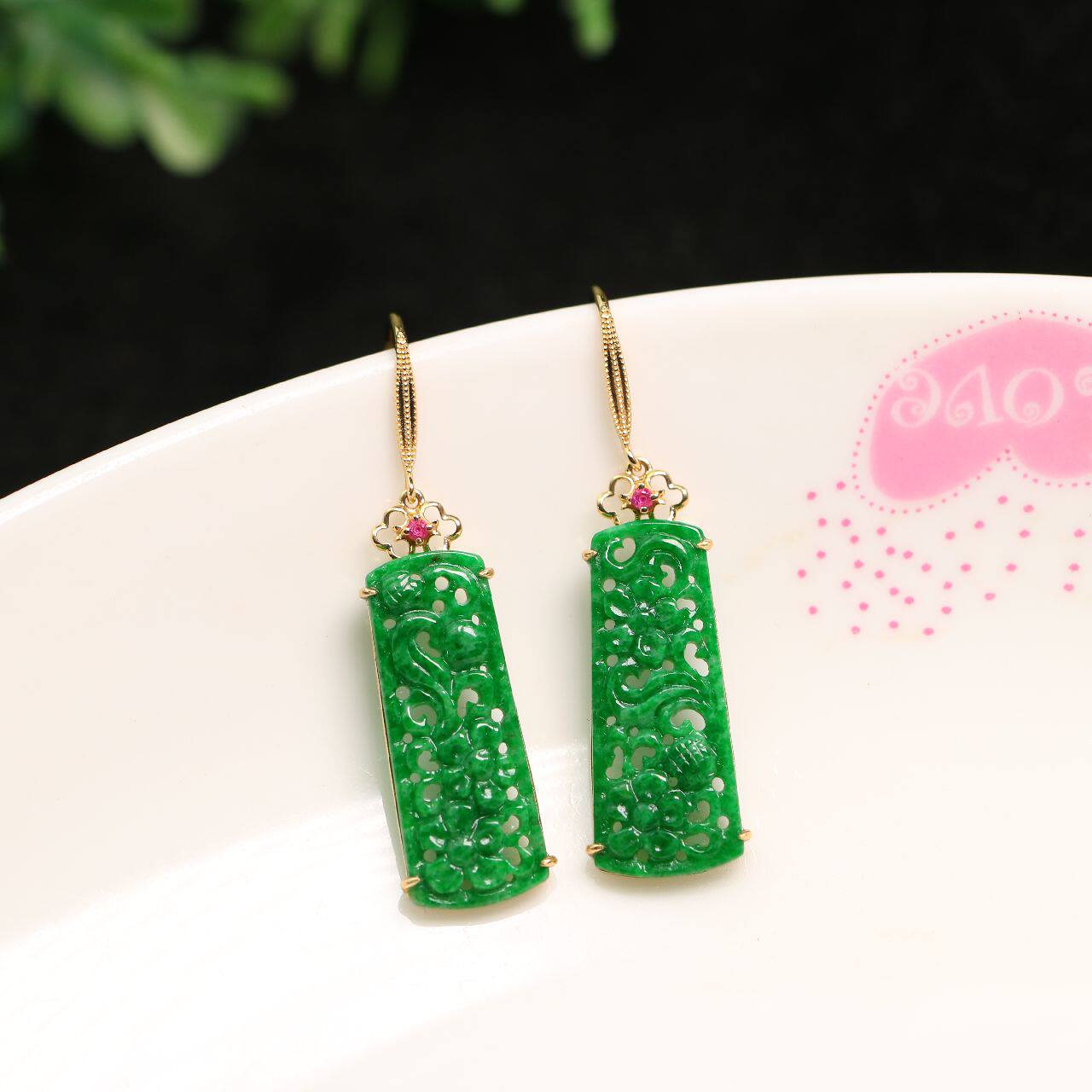 天然A货翡翠复古镂空雕耳坠耳环