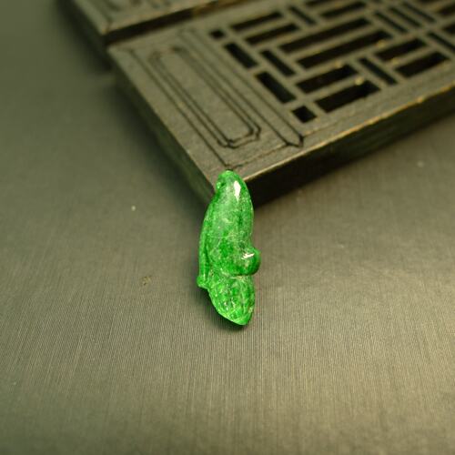 缅甸天然A货翡翠玉米小吊坠