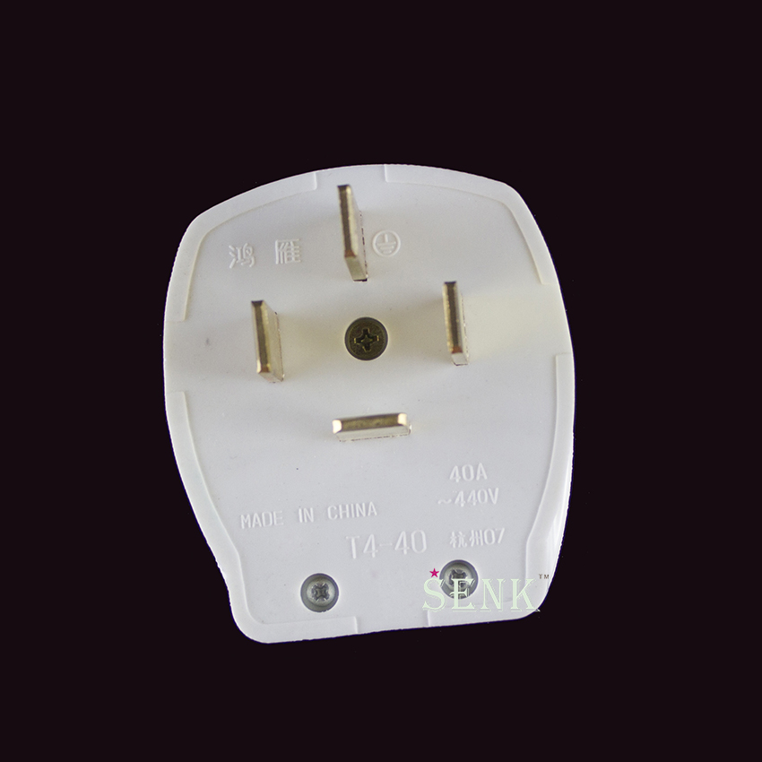 鸿雁三相四线明装插座三极带接地