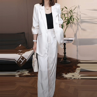 套装 胖mm大码 御姐感白色西服阔腿裤 时尚 宽松显瘦两件套200斤 夏季