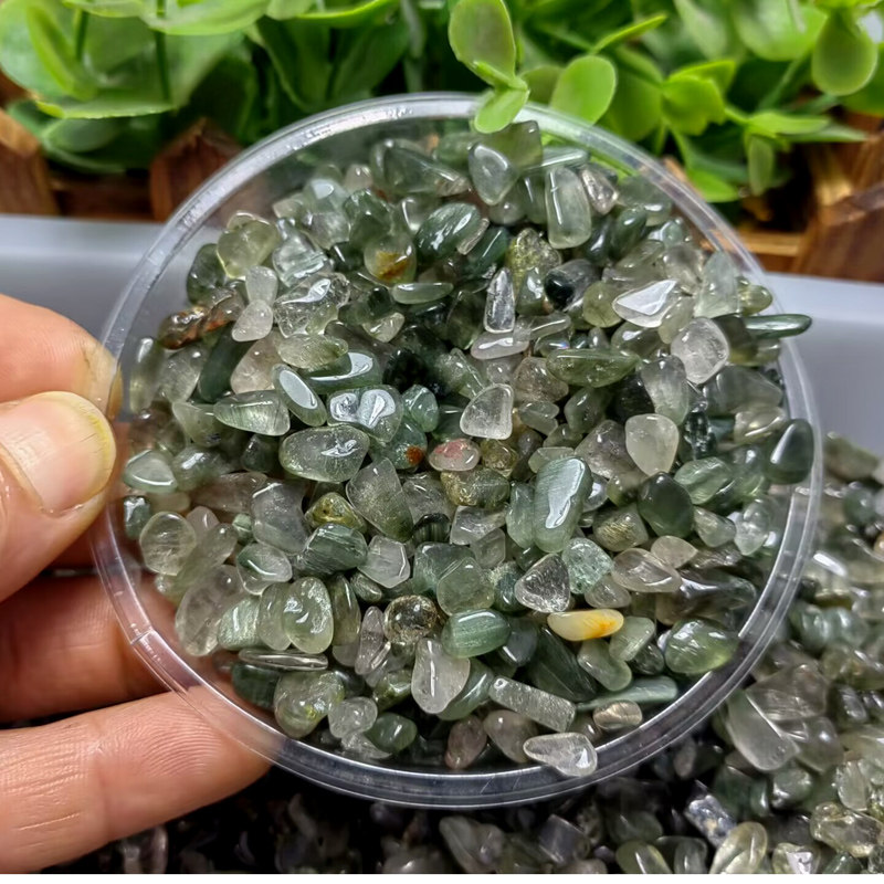 100G 가격 천연 녹색 머리 크리스탈 녹색 머리 크리스탈 자갈 분재 돌 물고기 탱크 돌