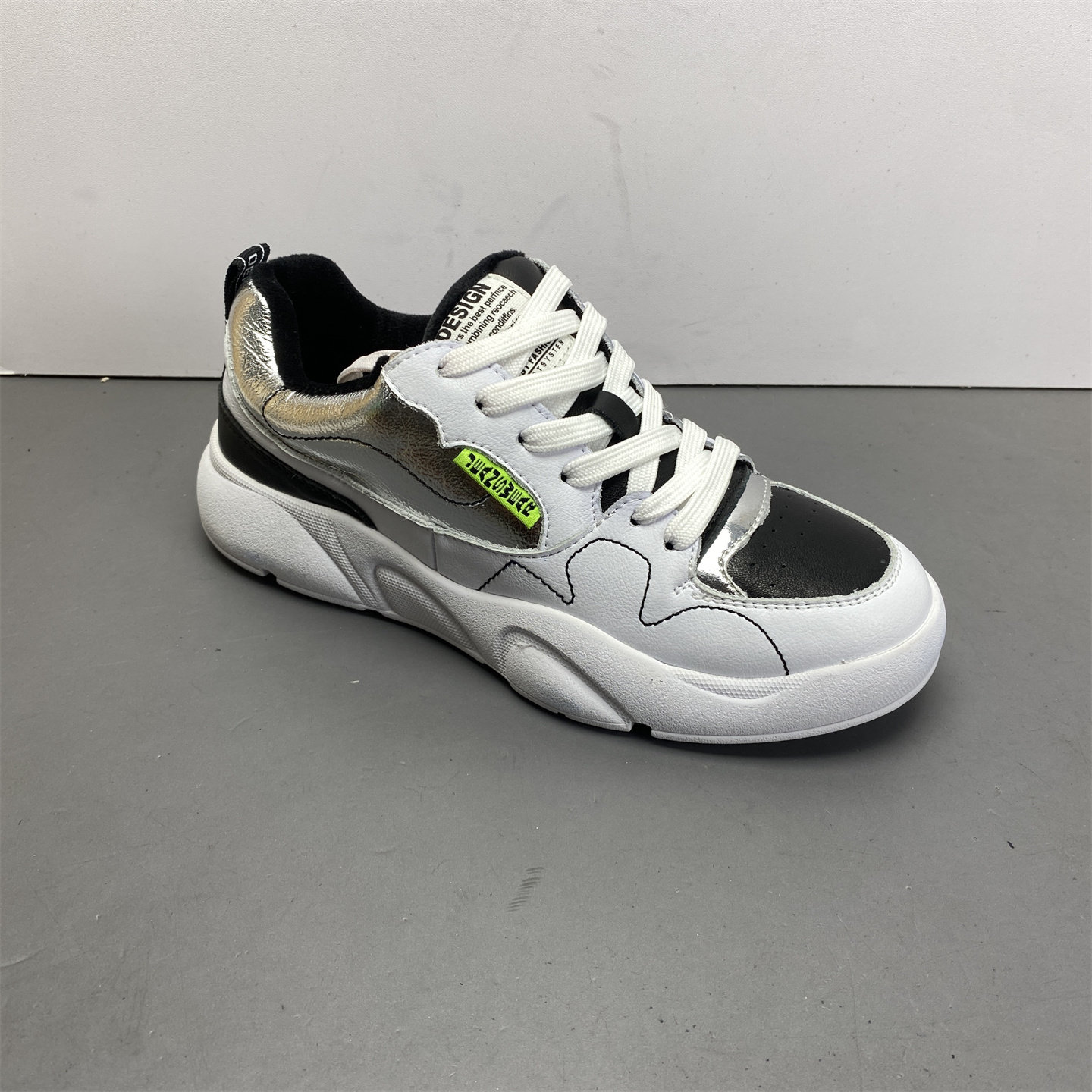 品牌撤柜真皮女鞋2025新款冬季牛皮系带圆头平底保暖户外休闲鞋女,女鞋,时尚休闲鞋,淘宝优惠券,粉丝福利购,淘宝优惠卷