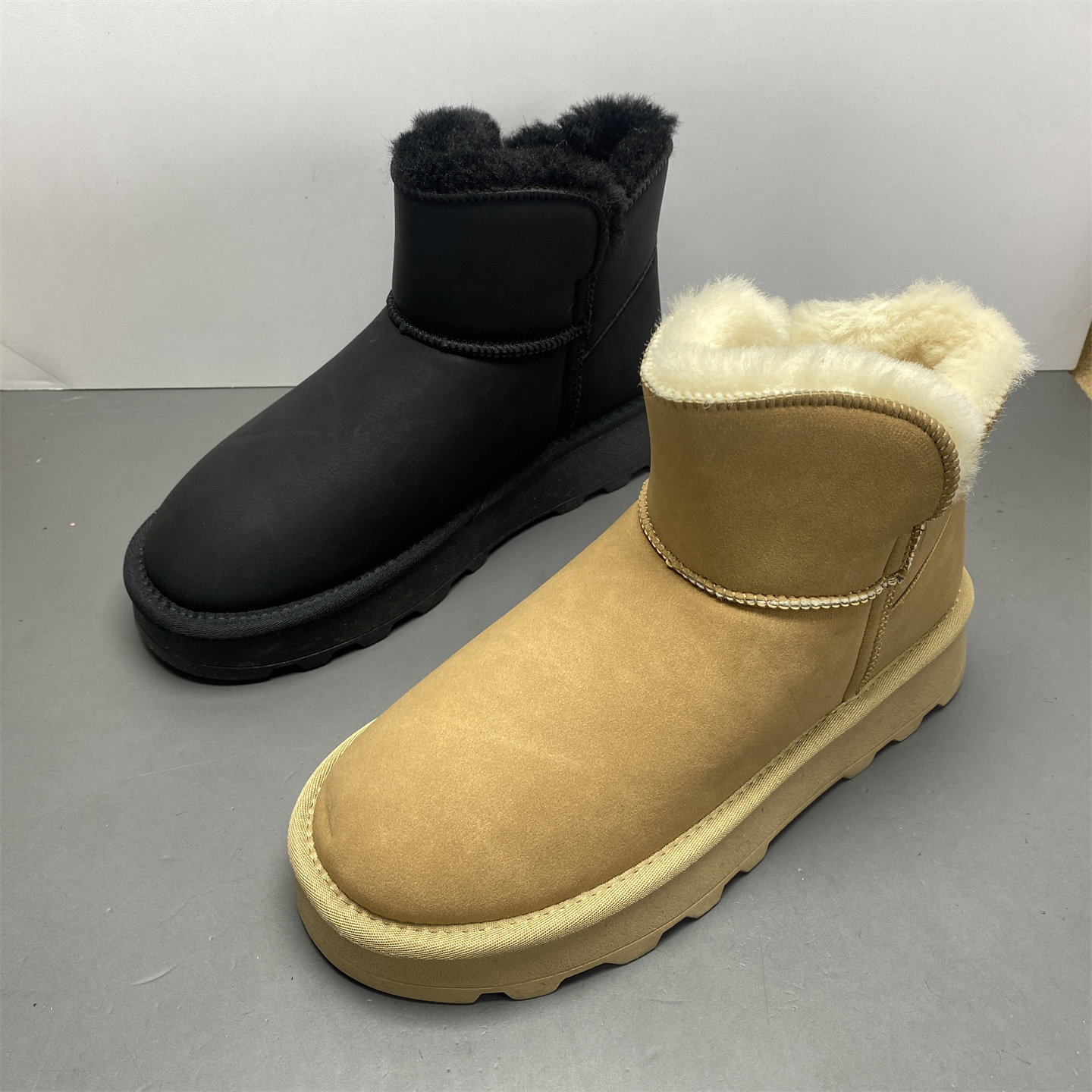 圆头平底轻便加厚雪地靴男