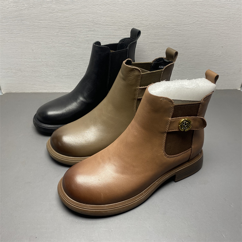 圆头低跟英伦风马丁靴短靴女