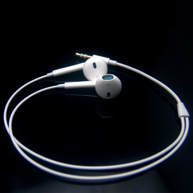 促销定制耳塞立体声重低音运动 35CM短线耳机蓝牙接收器适用包邮