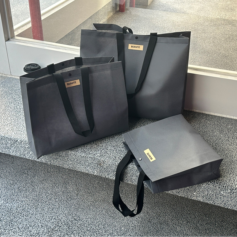 织带手提肩背无纺布服装店手提袋
